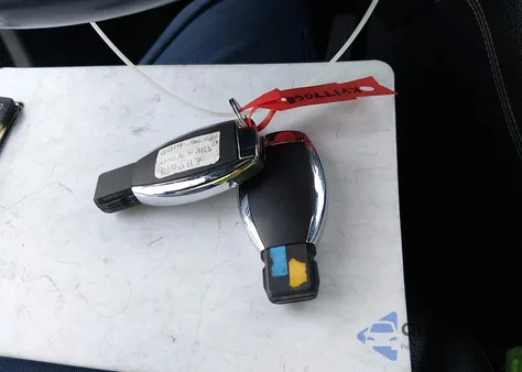 2019 Mercedes-Benz Glc 300 from USA, damaged, VIN WDC0G4JB2KV177068